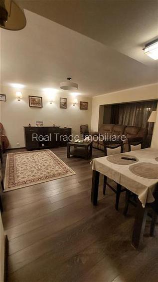 Apartament 3 camere decomandat etaj intermediar Scriitorilor, Brasov - 2