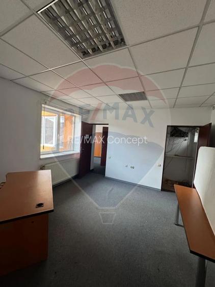 Casă  cu 5 camere de închiriat în zona Marasti, Piața 1 Mai - 9