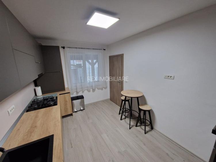 Duplex despartit prin garaj  I 5 camere I Complet mobilat I Dumbravita - 4