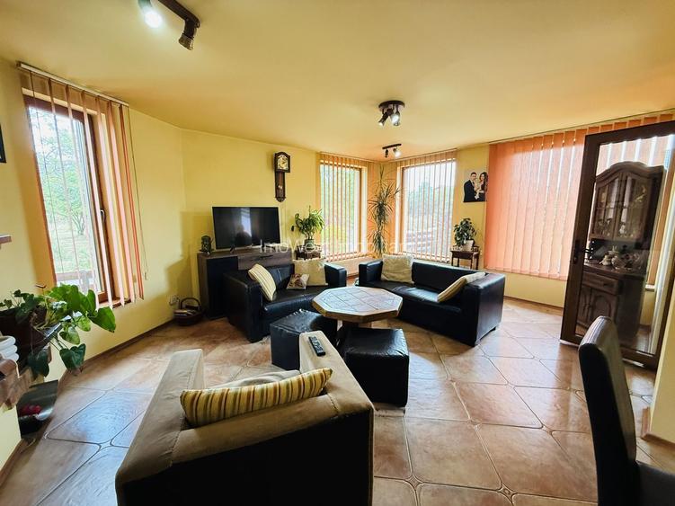 Bogdanestilor | Casa individuala | 9 camere |  Mobilata-Utilata | Comision 0% - 13