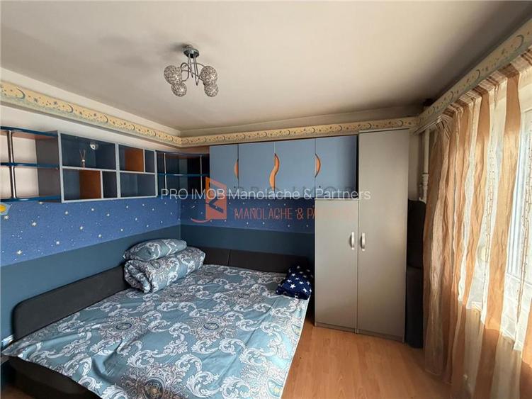 Apartament 3 camere cf 1 decomandat zona Micro 3 - 3