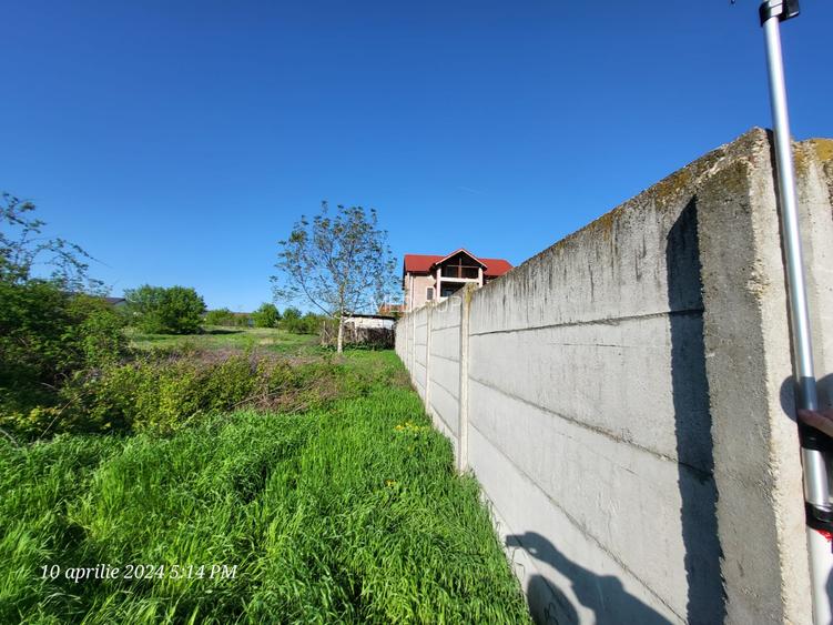 Comuna Pamntelimon aproape lac 2 loturi x 303 mp - 2