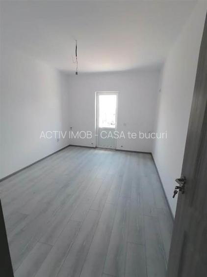Casa- Vila -  soseaua Bucuresti - Magurele -Carrefour(fosta Cora)- teren 380mp - - 8