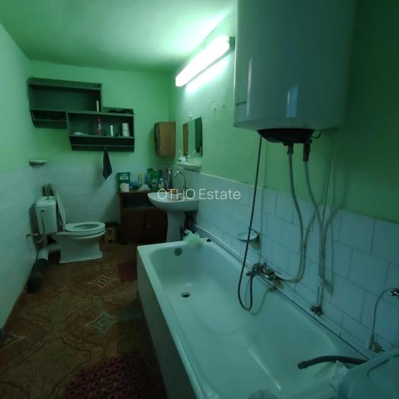 Casa Cujmir Mehedinti | Situata la strada  | Teren 2038 mp|Canalizare - 4