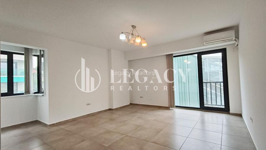 Spatiu birou modern cu 2 locuri de parcare in Grand Beetle Pacurari - 2