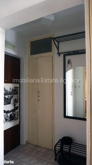 Garsoniera Dristor, bloc stradal, 4 minute de metrou, mobilată si utilată modern - 15