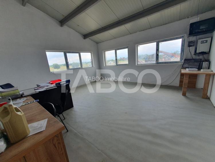 Teren si hala 42.000 mp + zona administrativa la 7 minute de Fagaras - 5