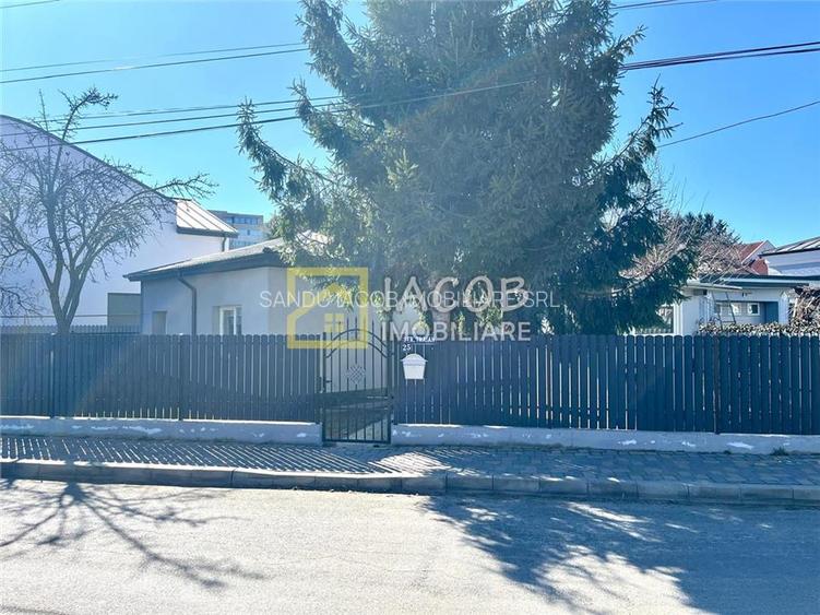 Casa de închiriat, Str. Traian, zona centrala a mun. Bacau - 2