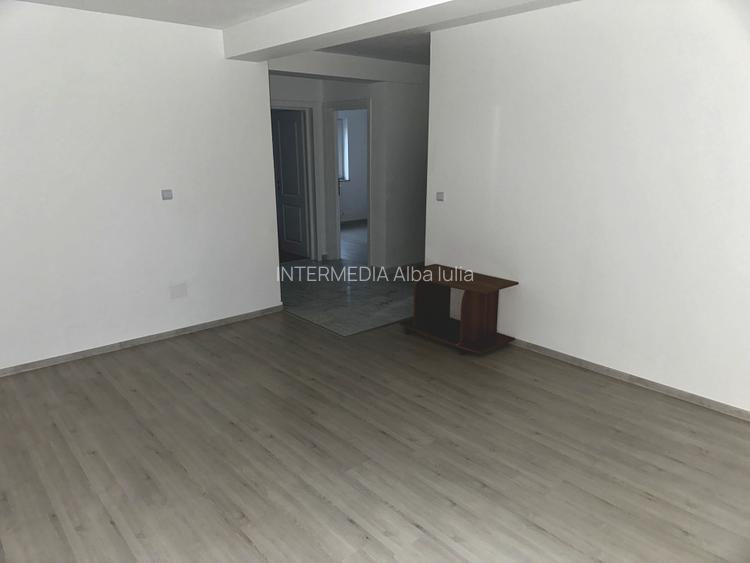 Apartament 3 camere 66 mp Bloc NOU Finisat Modern Balcon 2 locuri parcare Sebes - 20