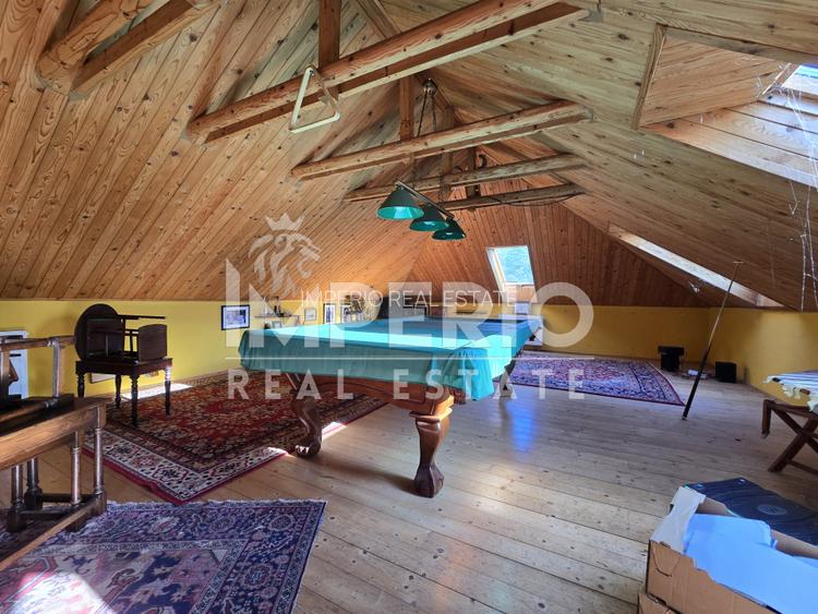 Casa individuala in Piata 14 Iulie cu 5 dormitoare, garaj dublu si piscina! - 12