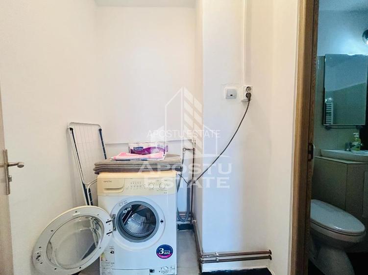 Apartament 2 camere cu loc de parcare si vedere in Piata 700. - 9
