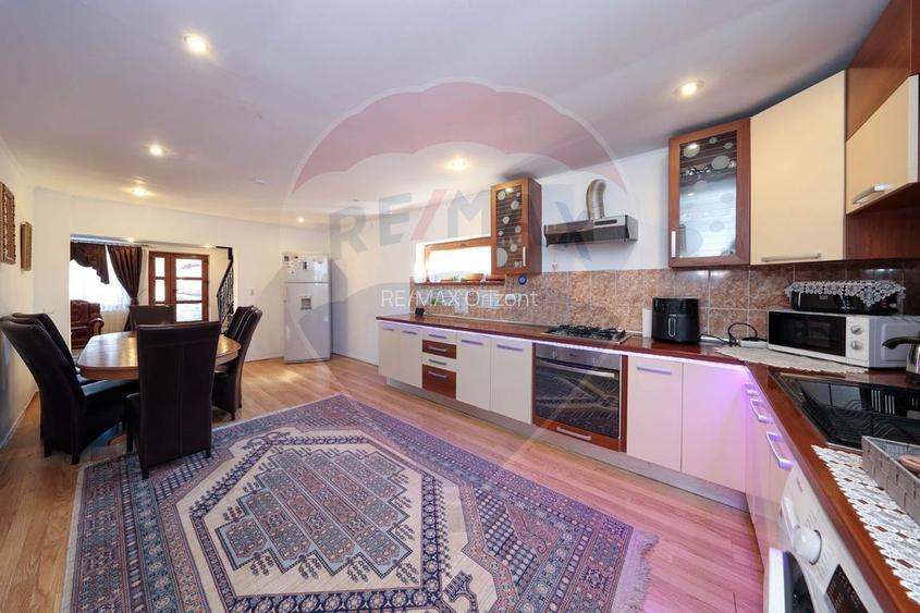 Casă individuala cu 6 camere - 3