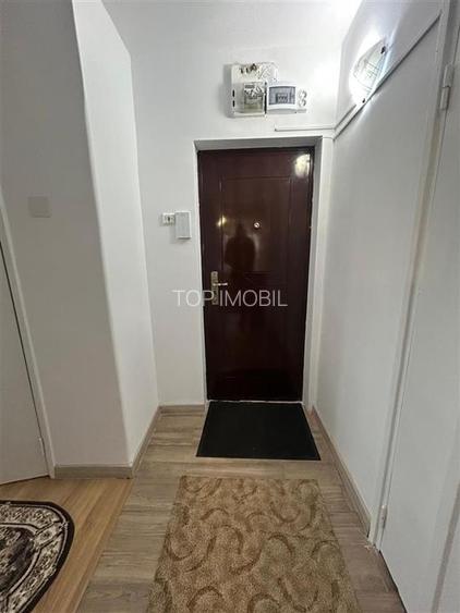 2 camere decomandat bulevardul Primaverii zona Pod Ros - 12