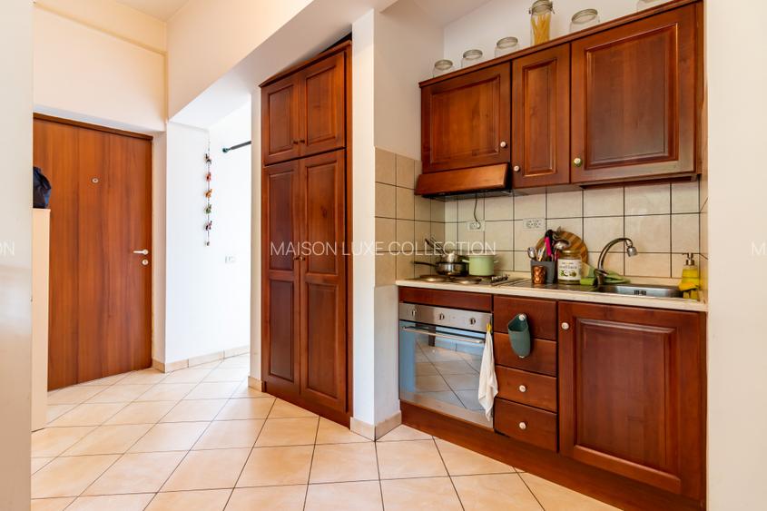 Com0%| Cladire multifunctionala Unirii– Hotel Piri | 9 studiouri independente - 14
