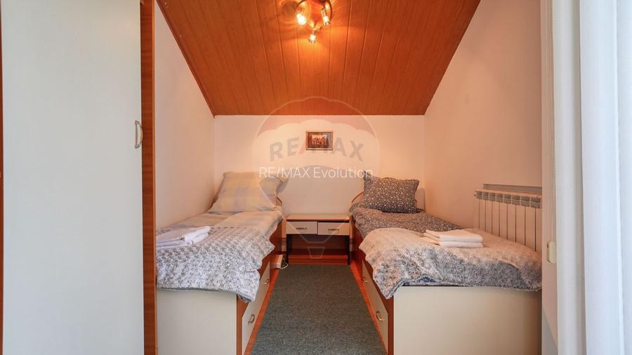 Casa/vila vânzare în Moieciu de jos, Sat. Drumul Carului 263 mp - 29