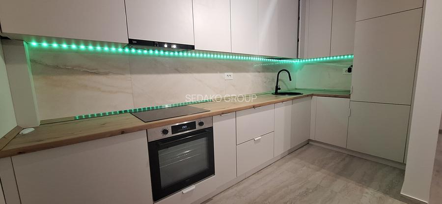 Prin Agentia Sedako,ap2 cam+parcare subterana, str.Marginii/OMV Aradului - 12