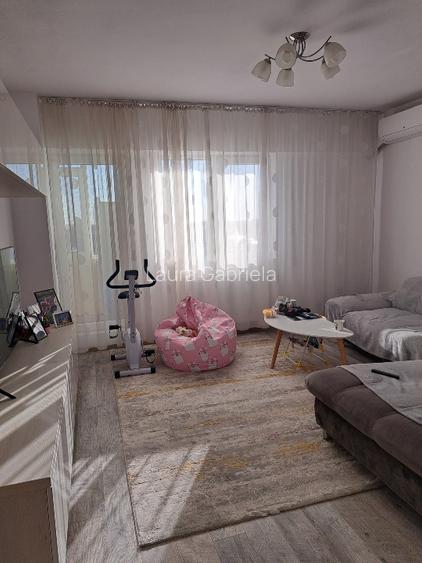 Vand apartament cu 3 camere str Nazuintei Nr 10 Adm Residential Bragadiru - 3