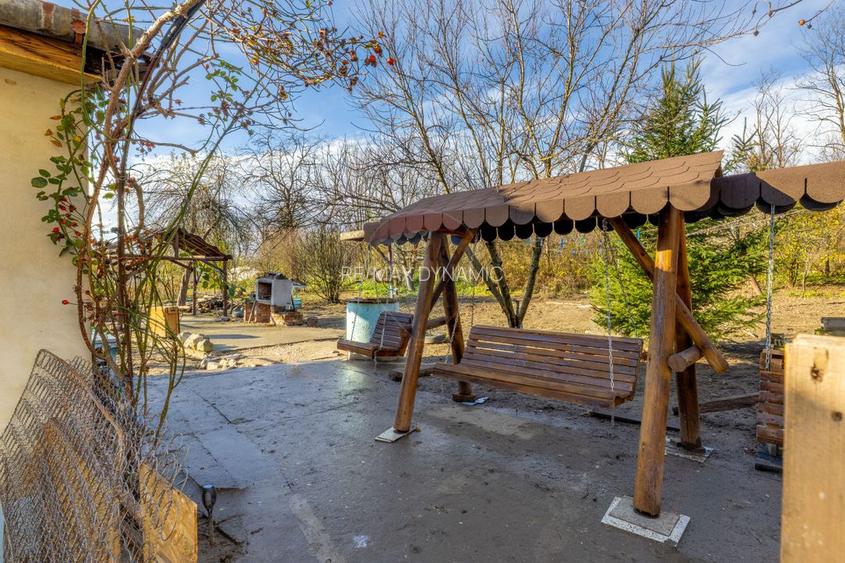 Casă cu 5 camere in Barzava - 17