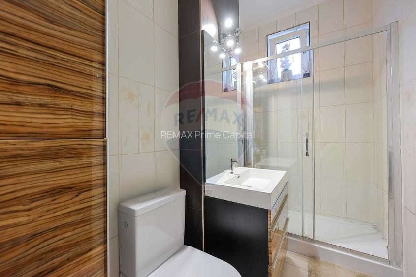 Apartament cu 4 camere și garaj de vânzare în zona Universității - 17