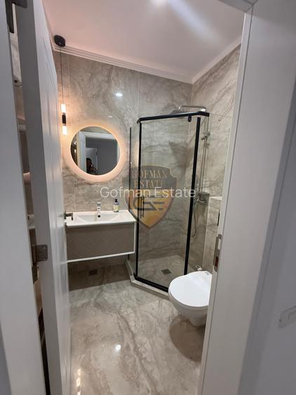 4 camere LUX, Faleza Nord, balcon cu vedere la mare, et 4/4 lift, parcare - 12