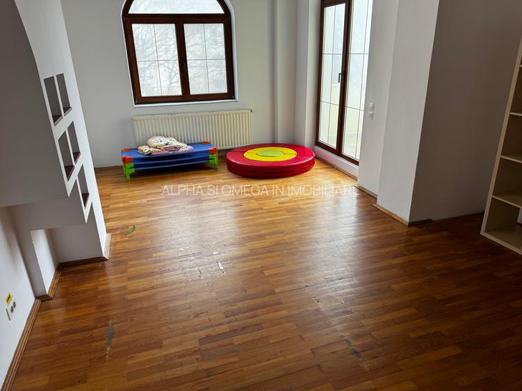 Vila singur curte, ideal scoala, gradinita - 11