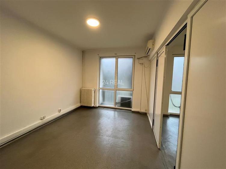 Diplomat Business Center - utilitati incluse - 13