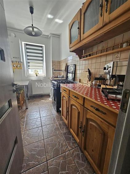 APARTAMENT 2 CAMERE CU BALCON DE VANZARE IN ONESTI - 6