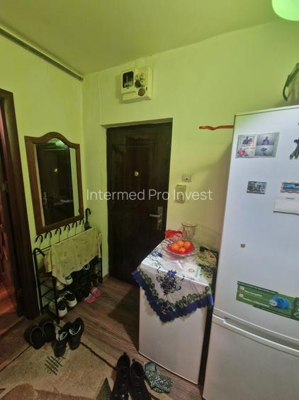 Tomis Nord-Ciresica-2 camere decomandate, et.1 - 3