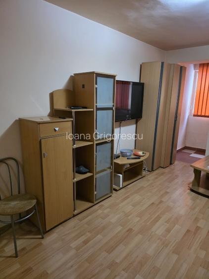 Vând apartament 2 camere,parter,Drumul Taberei,aproape metrou Favorit  - 4
