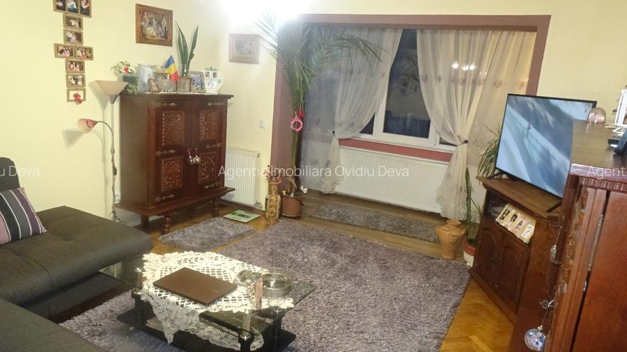 Vand apartament de 3 camere decomandat in Deva, zona Eminescu.Scarisoara, Profi - 4