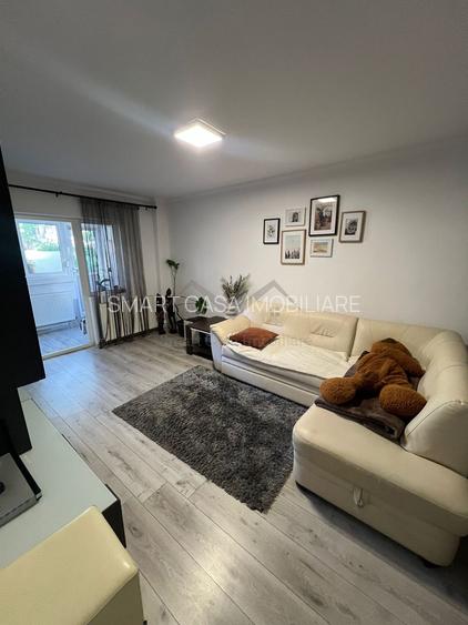 Apartament 4 camere decomandat Nicolina 1 - 2