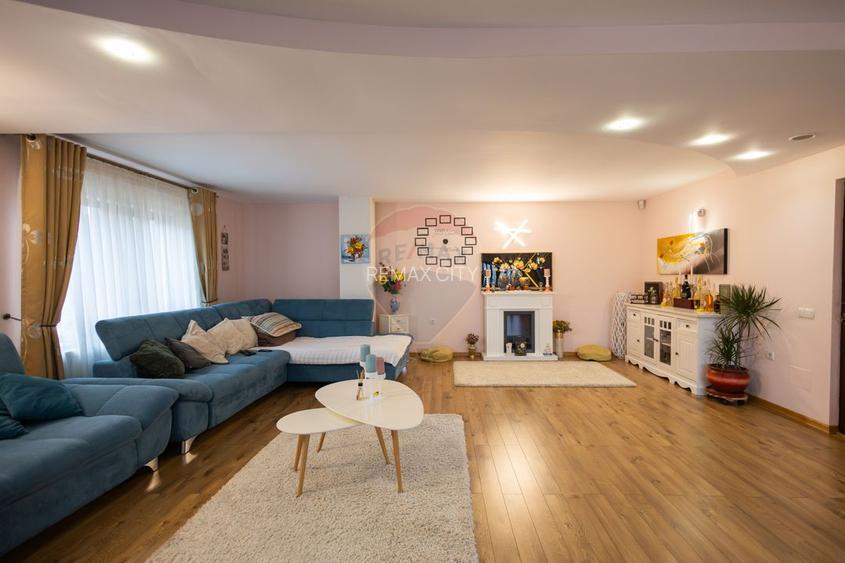 Casa spatioasa de vanzare - 5