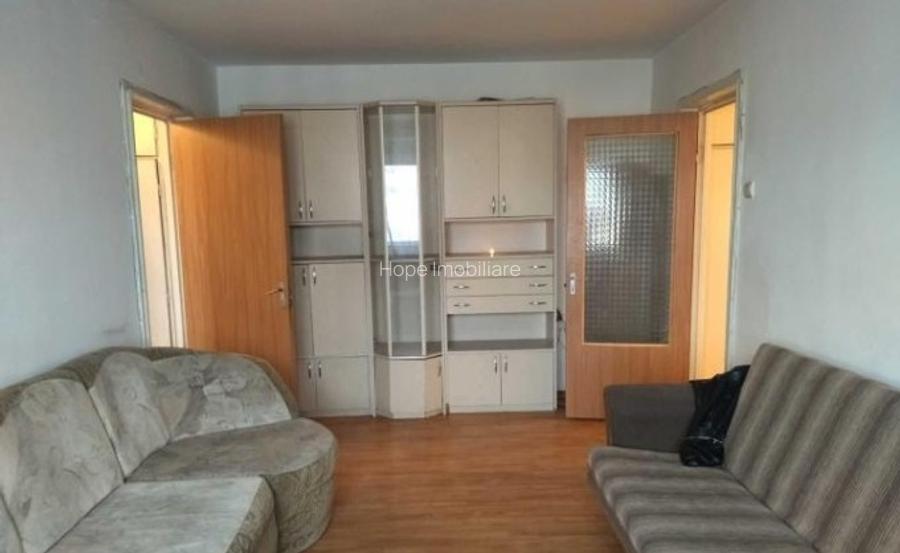 Berceni-Piata Sudului-3 camere - 2