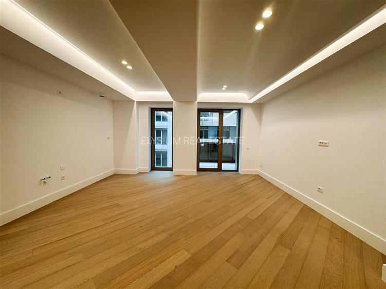 Apartament 3 Camere de Vanzare Cortina 126 - 2