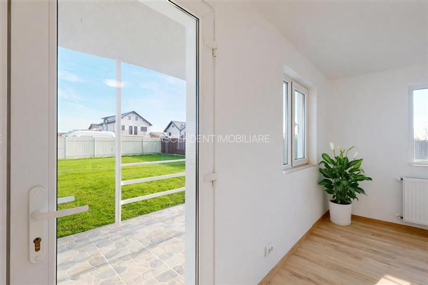 FILM&3D!Calitativa rezidenta, pe unic plan,parc de 1.200 mp, Izvor-Tarlungeni, d - 7