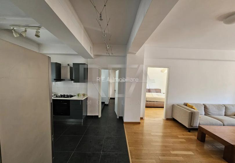 3 Camere, Vis-a-vis de Universitatea Nationala de Muzica - 5