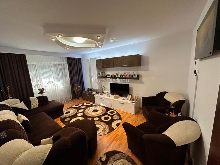 3 camere, cartier Sarari, 2 băi, mobilat complet, direct proprietar - 2