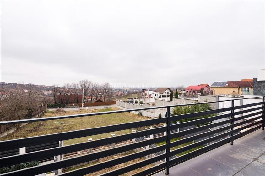 RECO apartament cu 3 camere parter + 2 etaje Oradea zona dealuri - 32