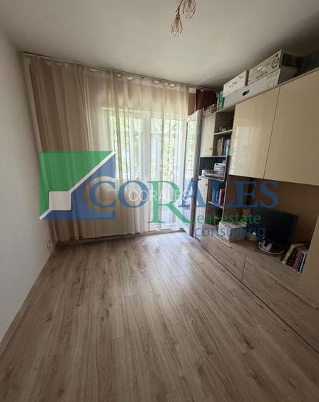 Circumvalatiunii - zona Dacia, 3 camere, etaj 2! - 4
