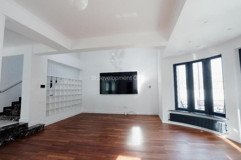 Vila individuala 7 camere zona Porche Pipera | Revovata 2026, Teren 1000mp - 4