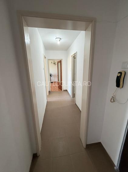 Apartament 2 camere / Ozana/ Metrou 10'/ 1 Decembrie - 9