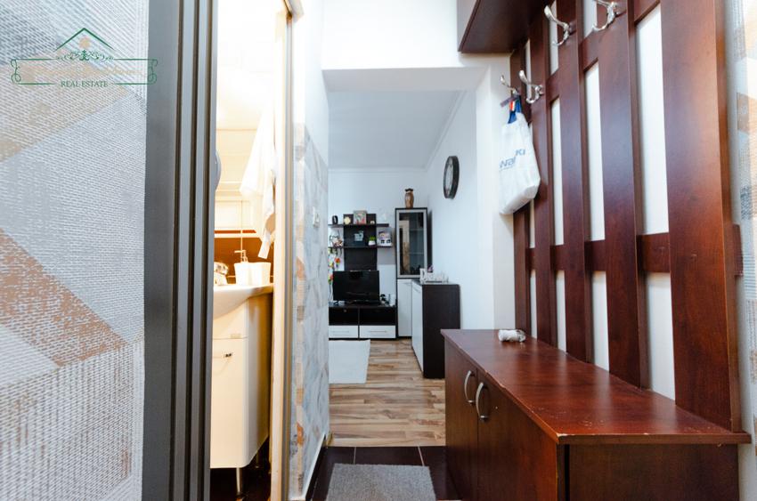 Apartament de închiriat cu 2 camere, zona Intim, Arad