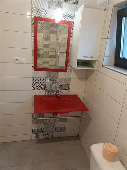 Apartament 3 camere curte 44 mp zona Arhitectilor
