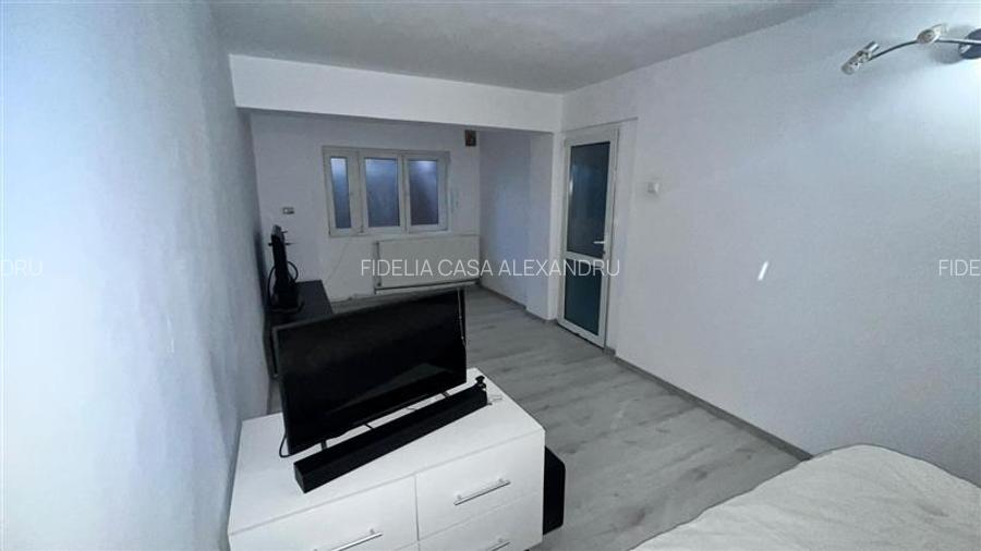Apartament 3 camere, pe 2 nivele cu curte, in Bucium - 24