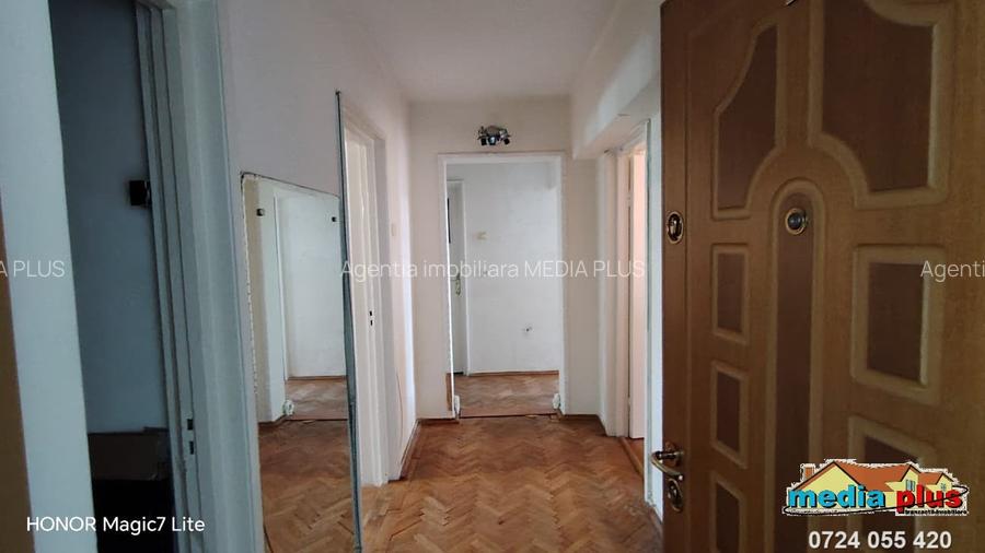 Apartament 3 camere decomandat, vedere bilaterală – Țiglina II - 7