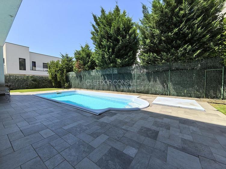 Vila de Lux in apropiere de British School - 21