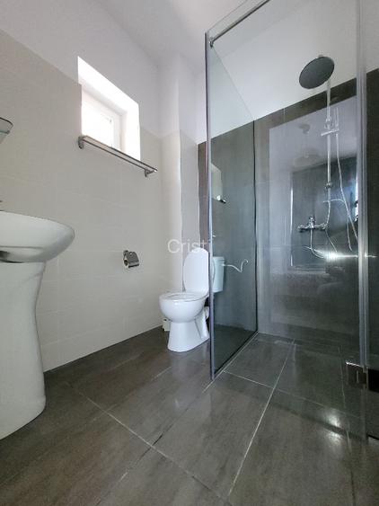 Pensiune turistica in Eforie Nord, 18 camere, 300m distanta de plaja - 5