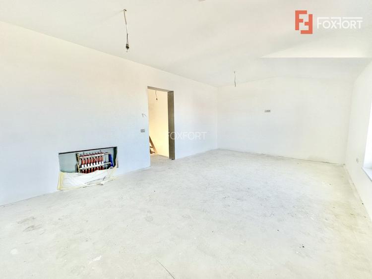 Duplex Mosnita, 4 camere, 2 bai - Asfalt + Toate utilitatile - 9