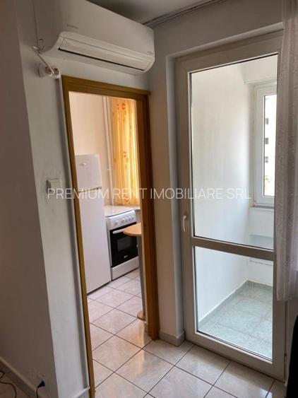 Dristor, garsoniera, metrou 1 minut, Pet Friendly, utilata si mobilata, et.4/10 - 15