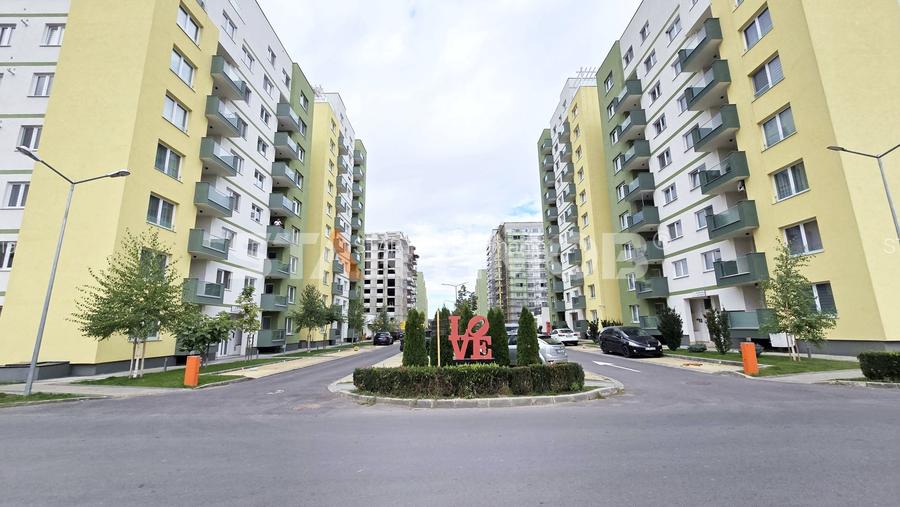 Apartament mobilat zona Coresi cu parcare - 35